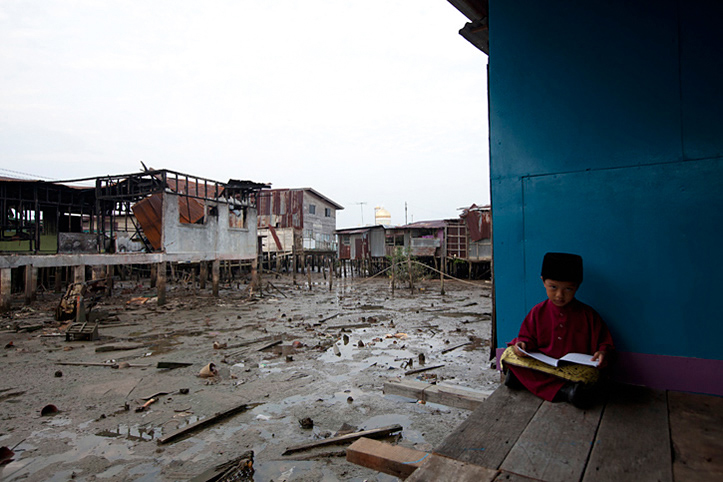 Sultanat de Brunei. Bandar Seri Begawan. Village lacustre.  Pascal Meunier
