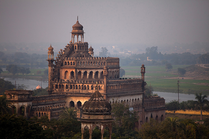 India. Lucknow. Rumi Darwaza gate.  Pascal Meunier