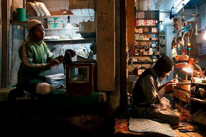 Inde. Lucknow. Chowk. Artisans.  Pascal Meunier