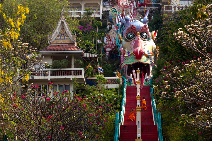Thailand. The Buddha's caves. At the gates of Nirvana. Wat Ban Tham