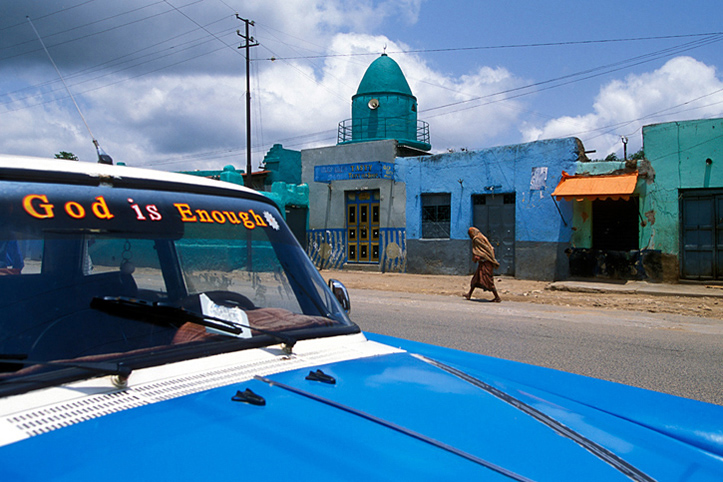 Ethiopie. Harar. Omniprsence de la religion