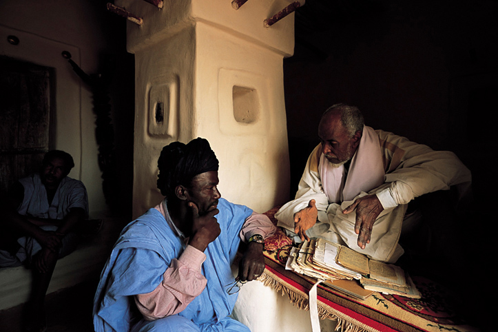 Mauritania. Oualata. Old erudite